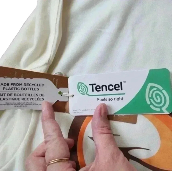 Tentree T-Shirt Artist Series Logo New With Tags Cloud White Amber Glow Women  M - Picture 12 of 16